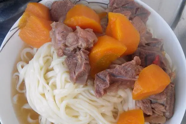 正宗牛肉面
