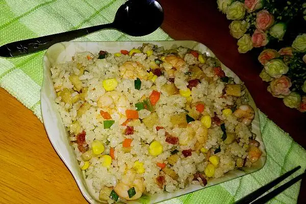 香喷喷的炒饭