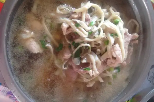 磨菇瘦肉汤