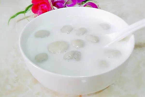 牛奶汤丸