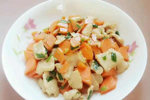 胡萝卜炒肉