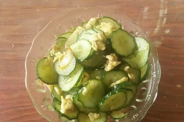 减肥餐。蛋炒黄瓜