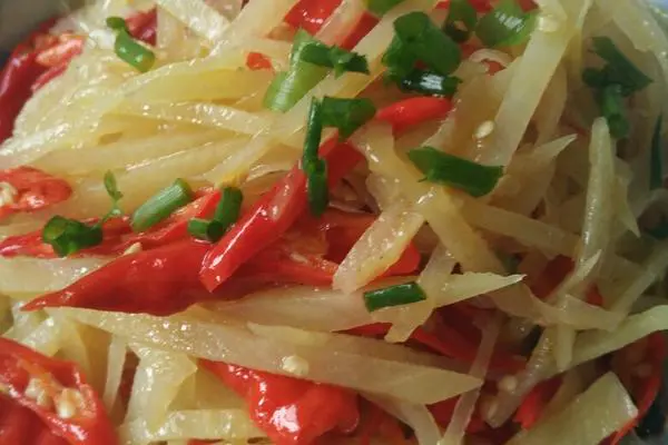 家常土豆丝