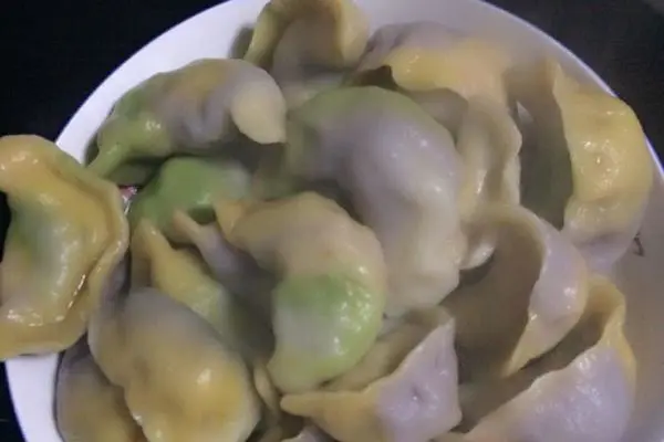 彩虹饺子