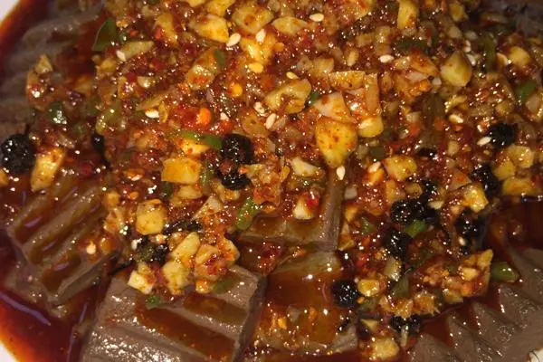 辣子蒜羊血