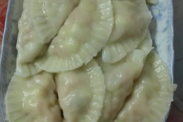 瘦肉胡萝卜玉米饺子