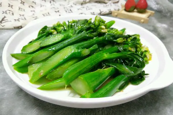 清炒芥蓝