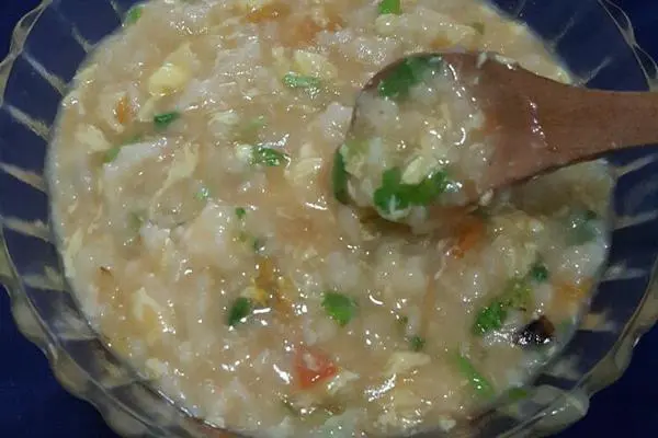 番茄鸡蛋疙瘩汤