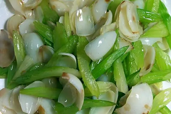 芹菜百合