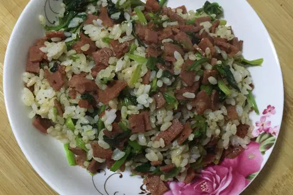 培根菠菜炒饭