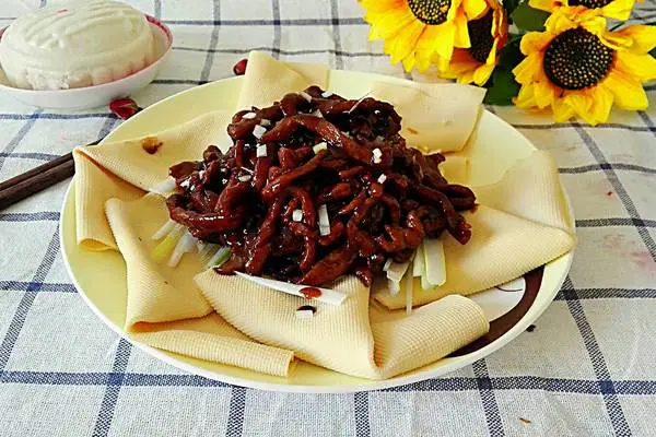 京酱肉丝