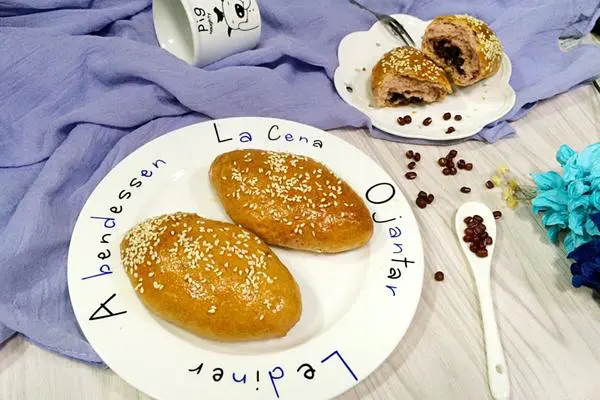 紫薯蜜豆面包