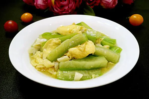 丝瓜炒鸡蛋