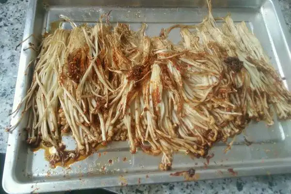 烤箱版烤金针菇