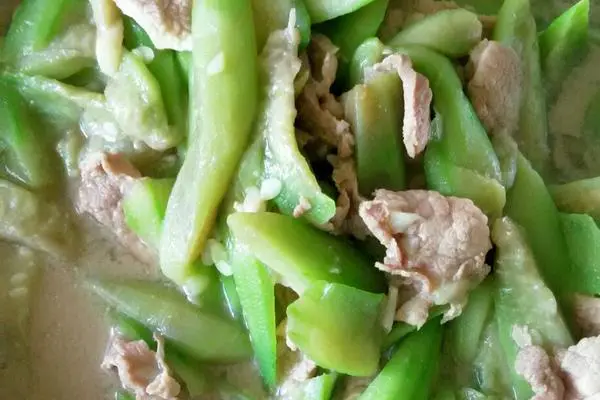 瘦肉炒丝瓜