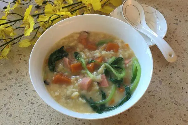 南瓜火腿疙瘩汤