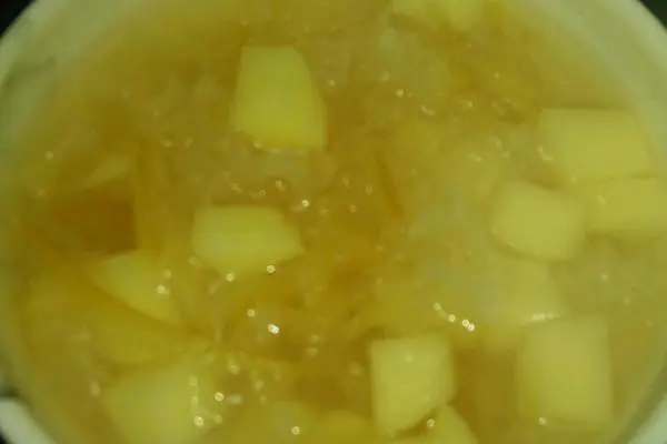 蜂蜜银耳汤