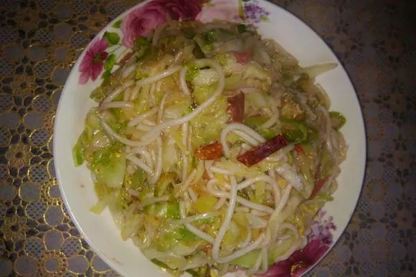 圆菜炒粉