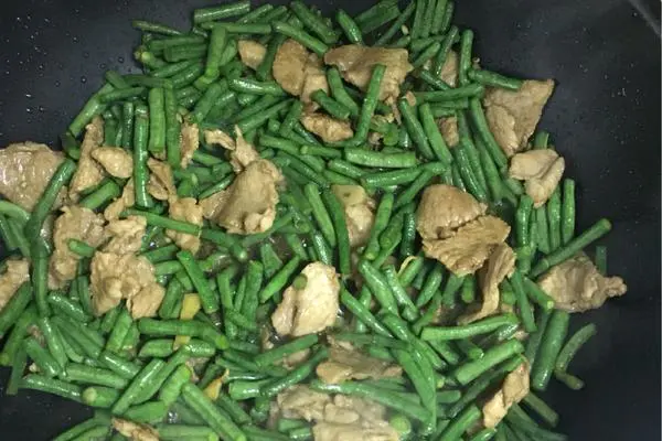 长豆炒肉