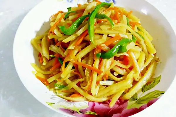 土豆丝胡萝卜丝