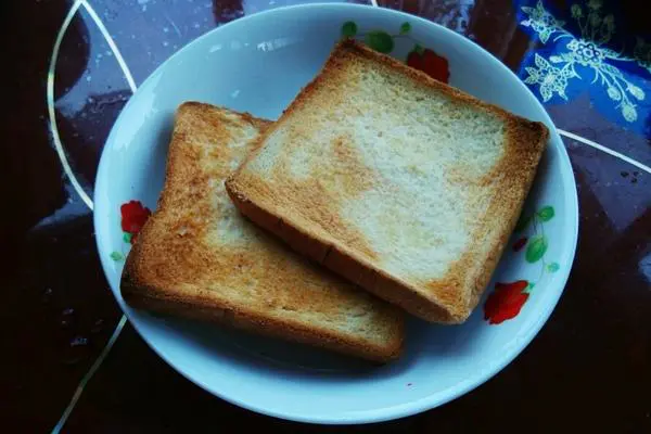烤面包片