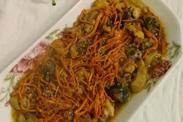 虫草花蒸鲜鸡