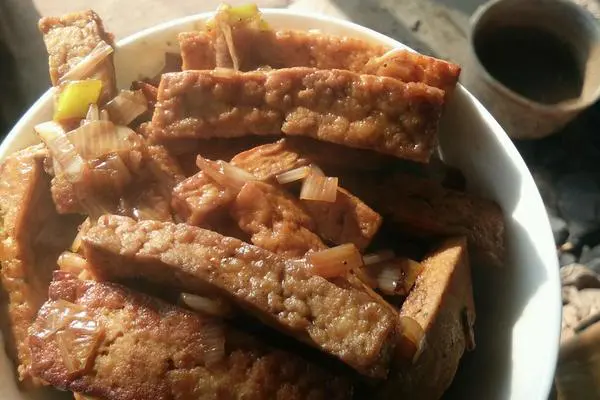 大葱烧豆腐