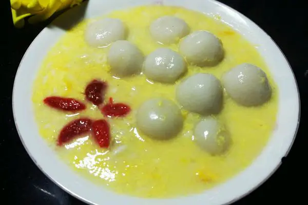 甜酒汤圆