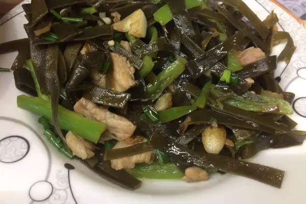 肉炒海带丝