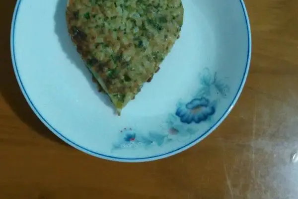 剩饭菜蛋饼