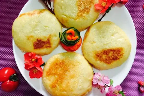 玉米面贴饼子