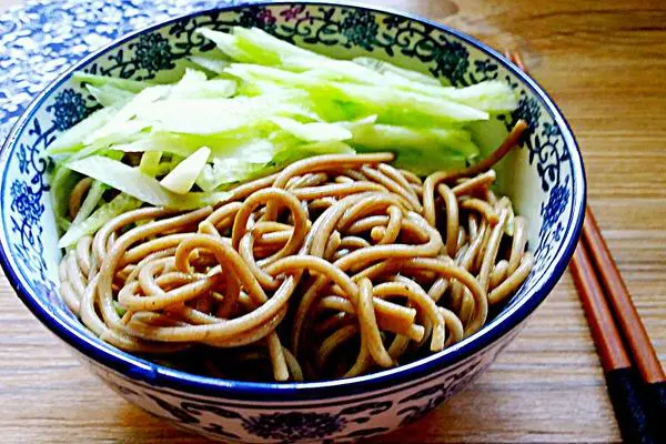 凉拌莜面