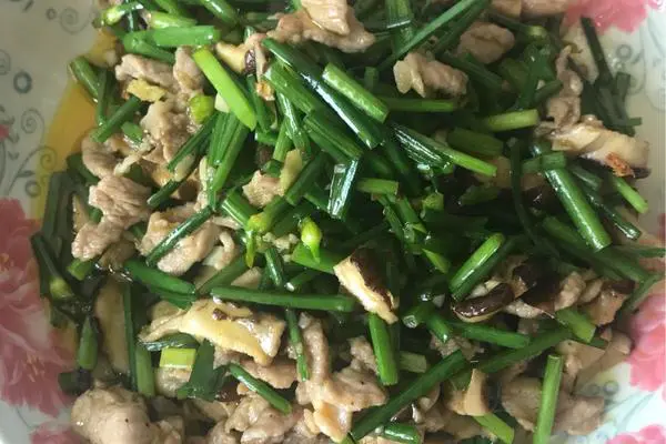 韭黄炒瘦肉