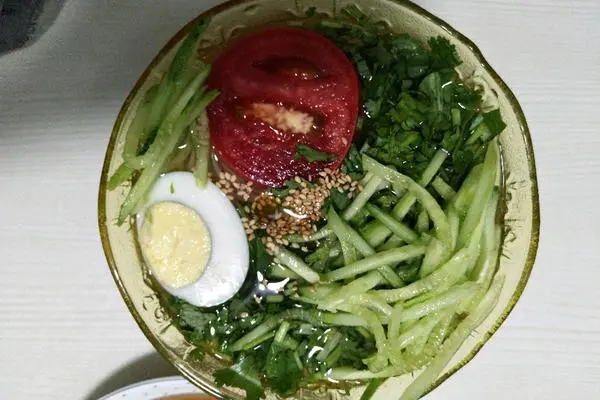 酸甜冷面