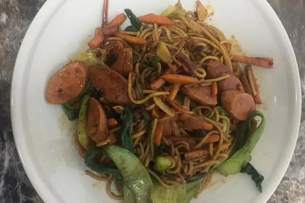 火腿炒面