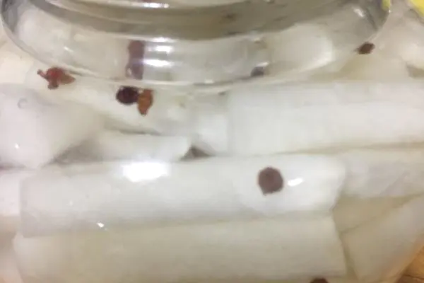 泡菜萝卜