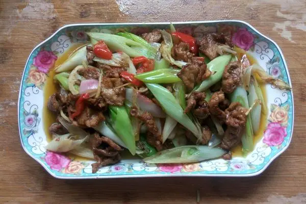 葱爆里脊
