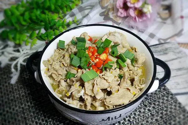 香菇薯粉汆肥羊