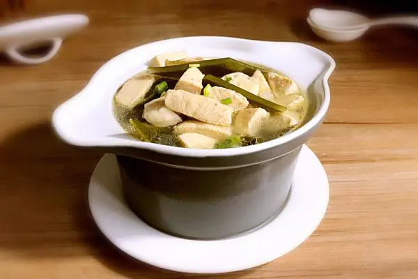 海带鸡汤