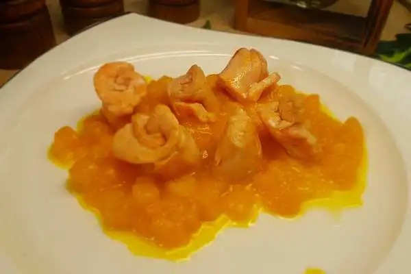 百里香烟熏鲑鱼