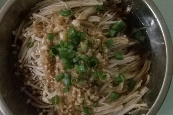蒜蓉金针菇