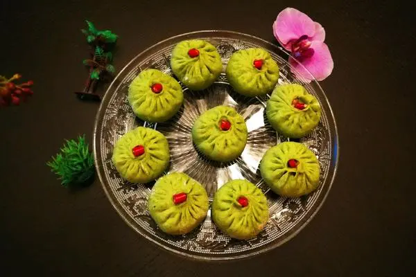 新文美食 菠菜酱肉包子