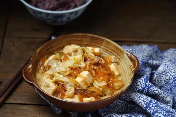 白菜豆腐炖粉条
