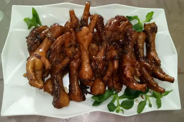 红烧凤爪