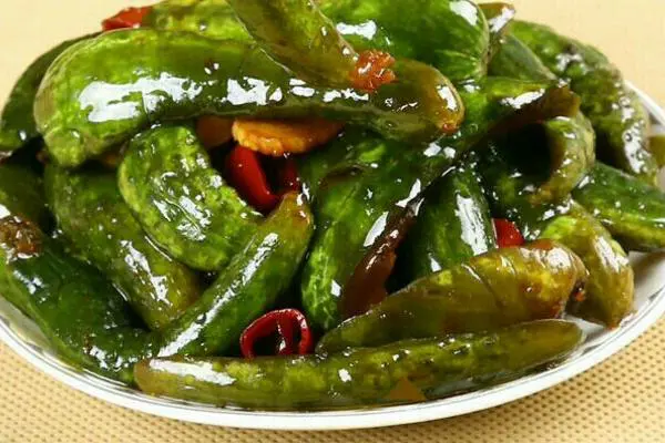 自腌黄瓜小咸菜