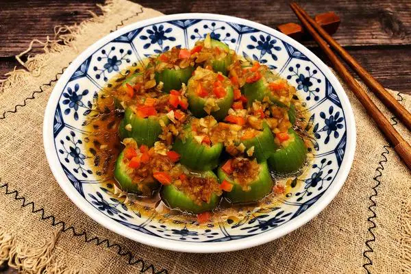 蒜蓉蒸丝瓜