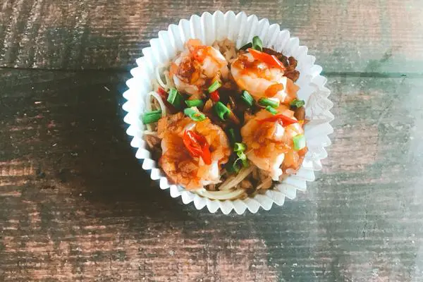 蒜蓉金针菇蒸虾