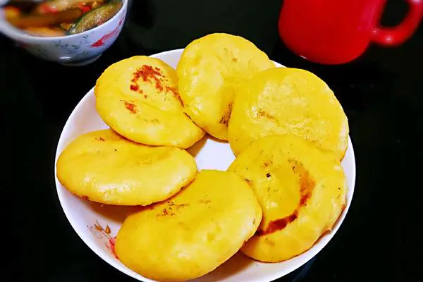 奶香玉米面贴饼子(粗粮)