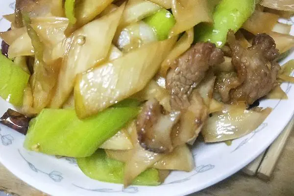 竹笋炒肉片