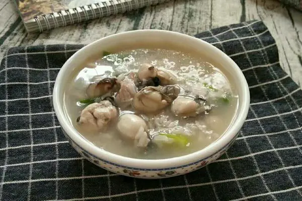 鲜味海蛎粥